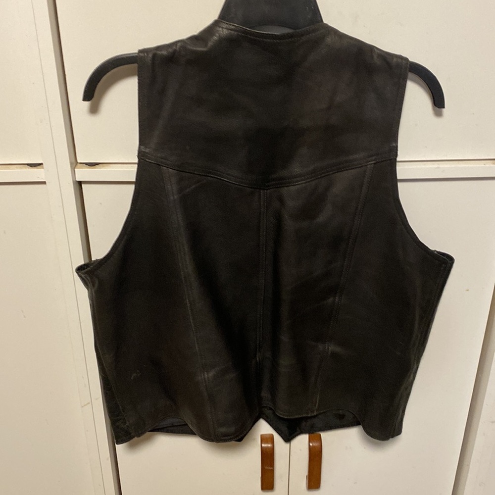 LEATHER VEST - Picture 3 of 3